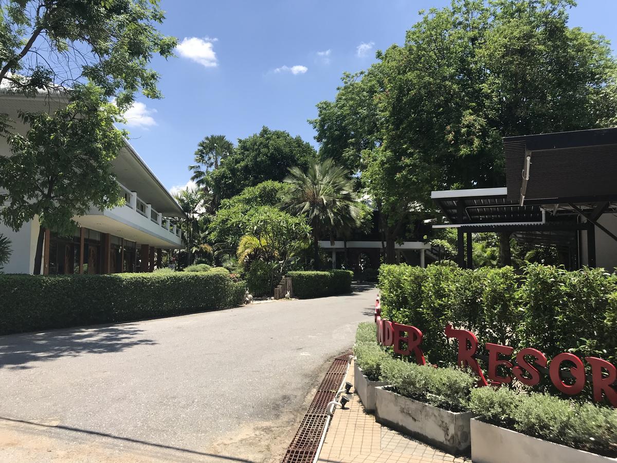 West Wonder Resort And Water Park Ban Yang  Esterno foto